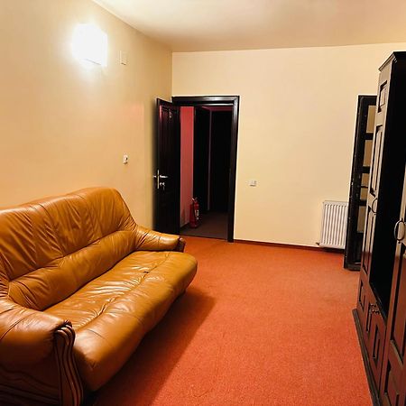 Pensiunea Casa Ancutei ルンカ エクステリア 写真