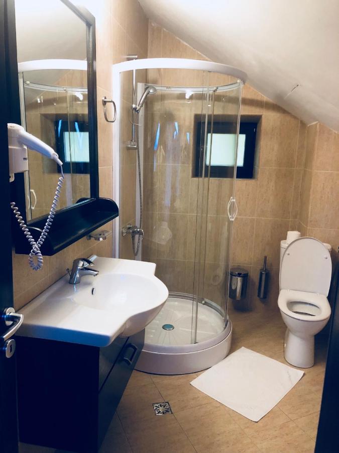 Pensiunea Casa Ancutei ルンカ エクステリア 写真